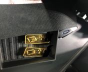 Why tf would you hide roughly 36k of gold in a fucking cup holder? from high iq gold digger
