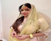Miss Pooja ??????? ???? ??? ???? from www xxx imaj comunjabi actress miss pooja june mail sexy boobs