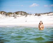 Such a [F]reeing feeling, swimming naked in the ocean... from tiktokdownblouse naked