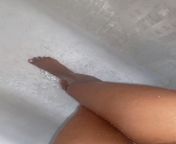 whos gonna come worship mommys feet hmm? from sanaya irani anklet feet
