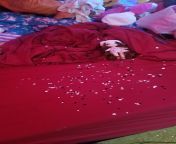 I got my little a Na! Na! Na! Surprise, she made a big mess on the bed. from grade 10 palang nagsalpukan na