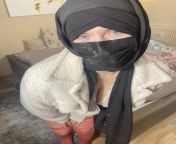 British guys love to see how an arab hijabi gone wild (f) (19) from arab hijabi sexy