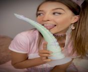 Brand new 12 inch Alien ? tentacle ? video !! Watch me take this down my throat and in my pussy !Ive never fucked an alien beforeLINK IN COMMENTS from hd images 14 inch cock sex video chopra xxx nick rose
