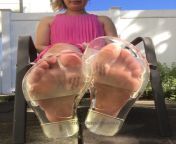 New clear sandals ? from girl chut new clear