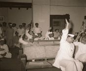 1947 :: Congress Delegates Voting For Partition of India (Photo - Homai Vyarawalla ) from sex india photo desi mature yoni