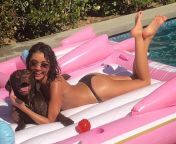 I would lick Sarah Hyland&#39;s sexy bare feet, suck her toes, and then fuck her right on the side of the pool while sucking her tits from tracy j pool sucking milk tits