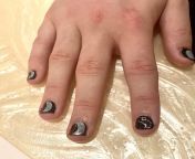 I painted my little girls nails yesterday! Added Ursa Major and Ursa Minor to her mani ? Mama bear and baby bear ? Hopefully that will help her stop biting them! from mani bagina