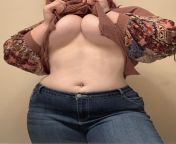 These hips are calling out to you! Come chat with me for more content! ? #dirtygirls #bbw #hips from pooja sukhwani indan bbw boddy fasaha modan instgarm id