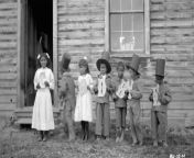 First Nations children hold letters that spell &#34;Goodbye&#34; at Fort Simpson Indian Residential School in Canada&#39;s Northwest Territories, 1922. from indian aunty sex in holikudi