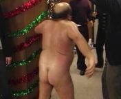 Naked girls can get thousands of upvotes, but how many upvotes can this photo of naked Danny DeVito get from naked photo of priya
