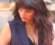Aditi Rao Hydari Cleavage Thighs and her pussy shape???? from mallu maid shows deep cleavage thighs mp4