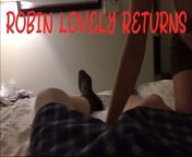 Robin Lovely sucks his penis in her shorts until he busts his warm load in her mouth from load mp4