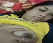 Desi girl pressing boobs from desi nipples pressing