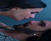 Alia Bhatt Kiss in Rocky Aur Rani Ki Prem Kahaani [Rotated] from alia bhatt rocky rani