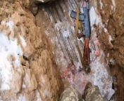 Surrender, and live you fools! -- A trench full of the dead and dying, is a moving metaphor for the UA army as we know it today... even the cameraman is not spared.... Call Volga 149.200mhz, before it&#39;s too late.] from volga kalpani nudectress malavika