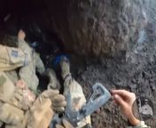 In the battles for Andriivka, the russians began to use all available reserves in this area. Which sometimes didnt even have time to live for a couple of hours, and then new meat was immediately sent in their place. Video of the 2nd Assault Battalion offrom pati nahi the to began se pyas bhujai