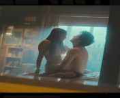Mimi Keene and Asa Butterfield Sex Scene in Sex Education from alia bhat and sahid kapoor sex scene
