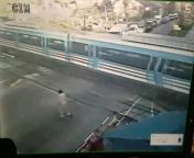 Accidente tren vs moto from kiem tien online tren dt【sodobet net】 hdyu