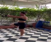 Kareena Kapoor Sweating it out in the Gym ??? from kareena kapoor sex videodian aunty in saree fuck a little boy sex 3gp
